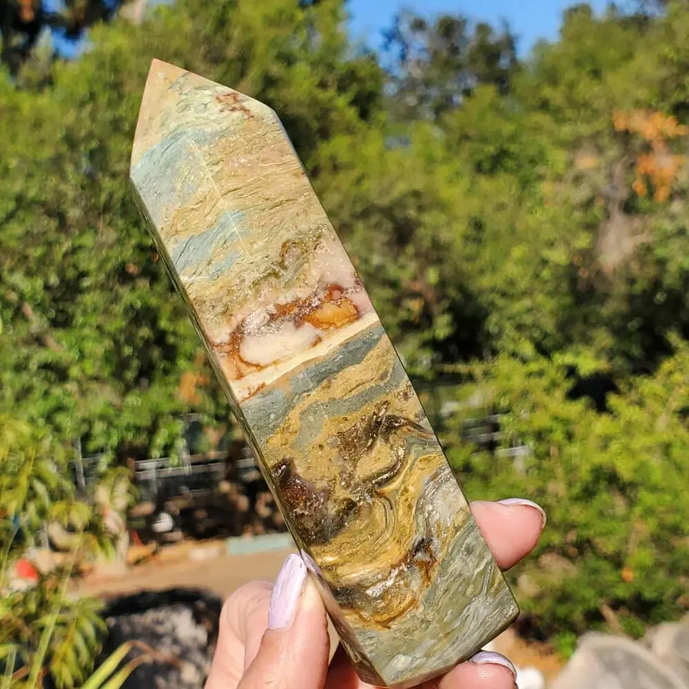 Ocean Jasper Green Sea Crystal Tower Point 320 grams